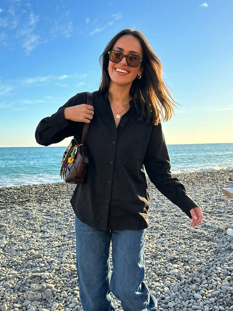 Chemise noire minimaliste à co - Summer Days Clothing avis et prix